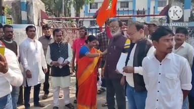 রঘুনাথপুর ১: রঘুনাথপুর কলেজের পরিচালন কমিটির বিরুদ্ধে আর্থিক তছরুপের অভিযোগে রঘুনাথপুর থানায় বিক্ষোভ দেখিয়ে ডেপুটেশন দিল BJP