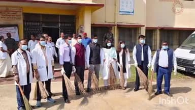 कर्माटांड /विद्यासागर: प्रशिक्षु आईएएस आईपीएस की टीम ने कर्माटांड़ का दौरा किया, सरकारी योजनाओं का जायजा लिया