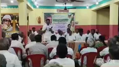 ஆற்காடு: திமிரி ஜெயக்கோடி திருமண மண்டபத்தில் அதிமுக பூத்கமிட்டி ஆலோசனைக் கூட்டம் நடைபெற்றது