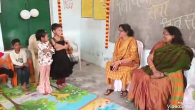 चुनार: चुनार तहसील में उत्तर प्रदेश महिला आयोग की सदस्य ने जनसुनवाई में सुनी समस्याएं, एक फरियादी को देख जताई नाराजगी