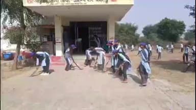 सिद्धमुख: राउमावि घणाऊ में राष्ट्रीय सेवा योजना के तृतीय एकदिवसीय शिविर का आयोजन, श्रमदान किया गया और मतदाताओं को दी गई जानकारी