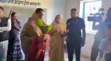 भैयाथान: जन्मदिन के अवसर पर मंत्री श्रीमती लक्ष्मी राजवाड़े ने किया हवन-पूजन, ग्रामीणों से की मुलाकात और कंबल वितरण किया