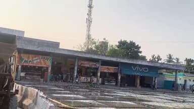 போளூர்: போளூர் பேருந்து நிலையத்தில் புதுப்பிக்கும் பணி 80% நிறைவு