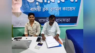 বাসন্তী: বাসন্তী বাংলায় SIR শুরু হতে বিভিন্ন জায়গায় ক্যাম্প বসিয়ে নজরদারি চালাচ্ছেন বাসন্তীর বিধায়ক শ্যামল মন্ডল।