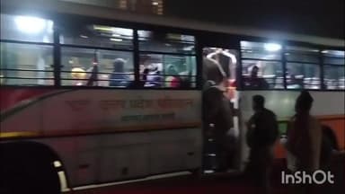 कुरावली: दिल्ली में हुए ब्लास्ट के बाद कुरावली पुलिस ने दिखाई सतर्कता, रोडवेज बसों और वाहनों की की चेकिंग