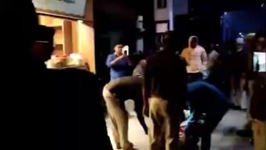 पडरौना: दिल्ली ब्लास्ट के बाद कुशीनगर में हाई अलर्ट, पड़रौना पुलिस ने बढ़ाई चौकसी, भीड़भाड़ वाले जगहों पर जांच जारी