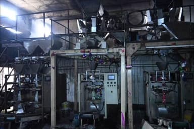 ਖੰਨਾ: ਖੰਨਾ ਦੇ ਨਾਮਵਰ ਹਸਤੀ ਦੀ ਫੂਡ ਫੈਕਟਰੀ ਵਿੱਚ ਭਿਆਨਕ ਅੱਗ ਲੱਗਣ ਤੋਂ ਬਾਅਦ ਵੇਰਵਾ ਲੈਣ ਪੁਹੰਚੇ ਕੈਬਨਟ ਮੰਤਰੀ ਸੌਂਦ