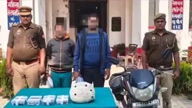 पडरौना: कुशीनगर जटहाँ बाजार पुलिस की बड़ी कार्रवाई, 1.8 किलो अवैध गांजा के साथ दो तस्कर गिरफ्तार, मोटरसाइकिल व नकदी बरामद