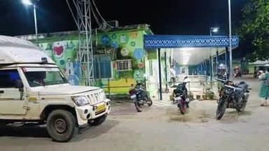 ଘସିପୁରା: ମିରିକିମୁଣ୍ଡି ନିକଟରେ ବାଇକରୁ ପଡ଼ି ଯୁବକ ଗୁରୁତର