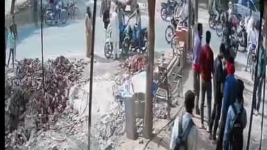 खैर: खैर थाना क्षेत्र में संपत्ति विवाद को लेकर दो पक्षों में हुई मारपीट, घटना सीसीटीवी कैमरे में कैद, वीडियो हुआ वायरल