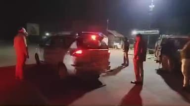 খাতড়া: লালকেল্লার বিস্ফোরণ আতঙ্কে রাজ্যে বাড়তি সতর্কতা, খাতড়ায় রাতেই নাকা চেকিং শুরু