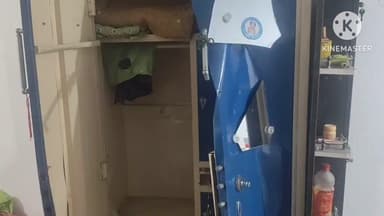 पकरीबरावां: पकरीबरावां में एक बंद घर में चोरी के खुलासे के लिए पहुंची FSL की टीम, घटना स्थल की की जांच