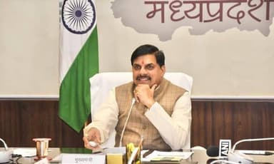 मुख्यमंत्री डॉ.मोहन यादव ने भोपाल से रीवा दिल्ली विमान सेवा का रिमोट से बटन दबाकर वर्चुअली शुभारंभ किया।
CM Madhya Pra...