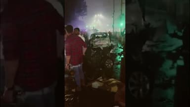 लालकिला मेट्रो स्टेशन के बाहर धमाका, 8 लोगों की मौत की सूचना #trending #lalkila #breakingnews #news