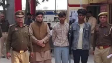 अतरौली: पालीमुकीमपुर थाना पुलिस ने चोरी की घटना का किया खुलासा, 1 बाल अपचारी समेत 3 शातिर चोरों को किया गिरफ्तार, जेबरात बरामद