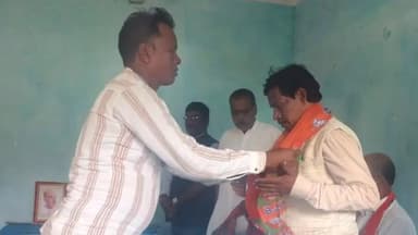 কাশীপুর: বিধানসভা ভোটকে সামনে রেখে কাশীপুর বিধানসভা কার্যালয়ে বিজেপির সাংগঠনিক বৈঠক,উপস্থিত বিধায়ক