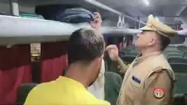 सिकंदरपुर: दिल्ली में हुए विस्फोट के बाद सिकंदरपुर में हाई अलर्ट, पुलिस ने देर रात वाहनों की की सघन चेकिंग