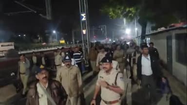 खंडवा नगर: दिल्ली ब्लास्ट के बाद खंडवा रेलवे स्टेशन पर हाई अलर्ट, बढ़ाई गई सख्त निगरानी