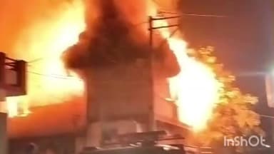 ધ્રાંગધ્રા: શહેરમાં દરજી સમાજની વાડી નજીક રહેણાંક મકાનમાં લાગી આંગ ફાયર ટીમ ઘટના સ્થળે પહોંચી