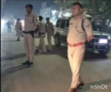 बेगूसराय: दिल्ली में आतंकी हमले के बाद बेगूसराय में एसपी ने सड़क पर विधि-व्यवस्था का जायजा लिया, कई निर्देश दिए