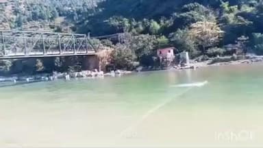 बागेश्वर: फायर टीम बागेश्वर ने रैस्क्यू उपकरण 'रोप लॉन्चर' का सफलतापूर्वक किया परीक्षण