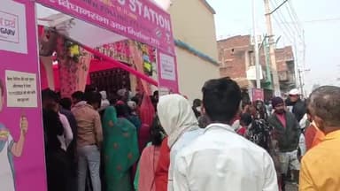 गोह: गोह प्रखंड में शांतिपूर्ण मतदान जारी, विकास के मुद्दे पर कर रहे हैं मतदान