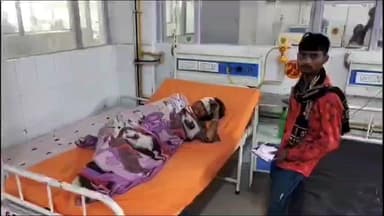 इटावा: पछाएगांव इलाके में दवा लेकर लौट रहे बाइक सवार ससुर-बहु खड़े ट्रैक्टर से टकराए, ससुर की मौत, बहु घायल