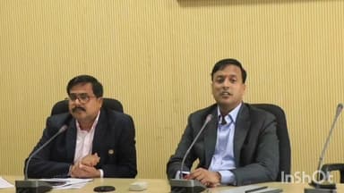 कुरवाई: विदिशा कलेक्टर ने प्रधानमंत्री आवास योजना के कार्यों की समीक्षा कर अधिकारियों को दिए निर्देश