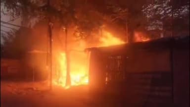 पटना ग्रामीण: पटना: बाईपास थाना क्षेत्र के कबाड़ी गोदाम में भीषण आग, लाखों का नुकसान