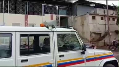 धुळे: पोलीस अधीक्षक श्रीकांत धिवरेंचा कारवाईचा बडगा; देवपूरमध्ये दहशत माजवणारी 'चित्ते' टोळी जिल्ह्यातून तडीपार!