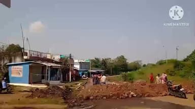 घंसौर: रेलवे ने सड़क का निर्माण कार्य शुरू किया