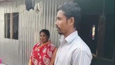 কালনা ২: বিজেপি পঞ্চায়েত সদস্যের দুটি ভোটার কার্ড! জ্যাঠাকে বাবা সাজিয়ে ভোটার তালিকায় নাম, রামকৃষ্ণ পল্লীর ঘটনায় চাঞ্চল্য