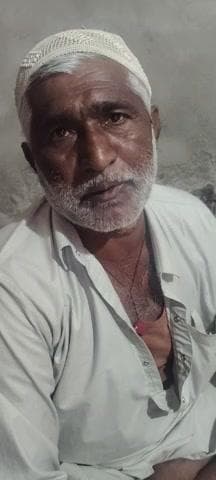 #pokran jaislmer
पेसे मिले ह जिसका गम हुआ ह ले जाना