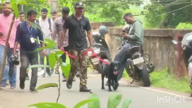 നിലമ്പൂർ: ഡൽഹി ബോംബ് സ്ഫോടനത്തിന്റെ പശ്ചാത്തലത്തിൽ മലപ്പുറം സിവിൽ സ്റ്റേഷനിൽ പോലീസ് പരിശോധന നടത്തി