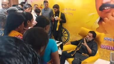 కళ్యాణదుర్గం: కళ్యాణదుర్గంలోని గ్యాస్ గోడౌన్ ఏరియాలో తాగునీటి సమస్యలు పరిష్కరించాలని ఎమ్మెల్యేకి విన్నవించిన మహిళలు