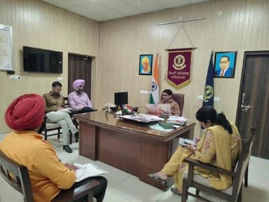 ਮਲੇਰਕੋਟਲਾ: 11 ਅਤੇ 13 ਦਸੰਬਰ ਨੂੰ ਕਰਵਾਇਆ ਜਾਏਗਾ ਸੂਫੀ ਫੈਸਟੀਵਲ ਜਿਸ ਦੇ ਵਿੱਚ ਸੂਫੀ ਗਾਇਕ ਮਨੋਰੰਜਨ ਕਰਨਗੇ ਲੋਕਾਂ ਦਾ । ਡਿਪਟੀ ਕਮਿਸ਼ਨਰ ਮਲੇਰ ਕੋਟਲਾ