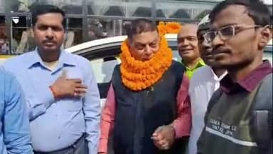 बिहार: जदयू प्रवक्ता नीरज कुमार पहुंचे बिहार शरीफ, महागठबंधन पर साधा निशाना