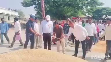 కల్వకుర్తి: కల్వకుర్తి మార్కెట్ యార్డులో మొక్కజొన్న కొనుగోలు కేంద్రాన్ని ఆకస్మికంగా తనిఖీ చేసిన కలెక్టర్ బాధావత్ సంతోష్