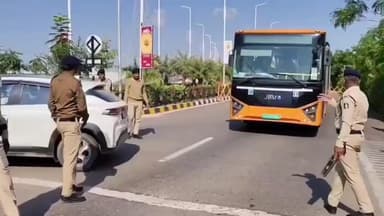 ગરૂડેશ્વર: બ્રેકિંગ : દિલ્હીમાં બ્લાસ્ટ નર્મદા જિલ્લા પોલીસે SOU ખાતે આવતા પ્રવાસીઓ નું ચેકિંગ