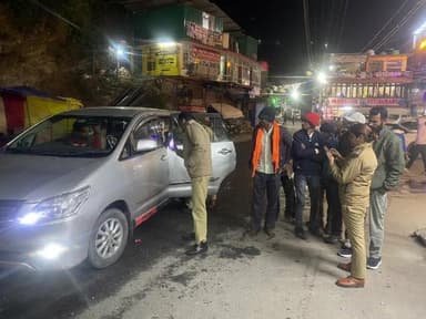 चमोली: दिल्ली की घटना के बाद चमोली पुलिस ने अलर्ट मोड में चलाया चेकिंग अभियान