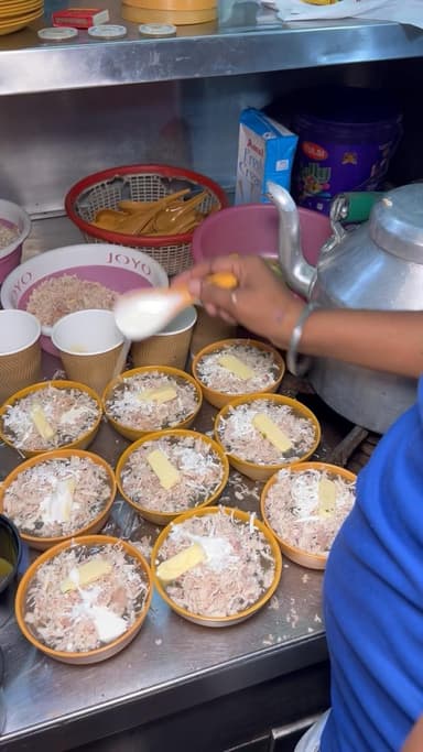 Sardar Ji Soup Wale Laxmi nagar
Address- Patiala Shahi Junction Nirman vihar opp V3S Mall East Delhi
#chickensoup #t...