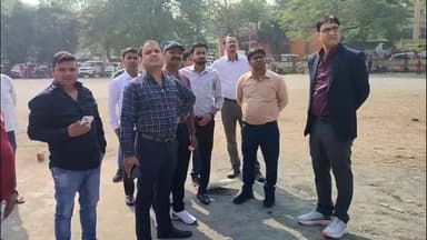 गिरिडीह: आगामी सांसद खेल महोत्सव को लेकर उप नगर आयुक्त प्रशांत कुमार लायक ने झंडा मैदान का किया निरीक्षण