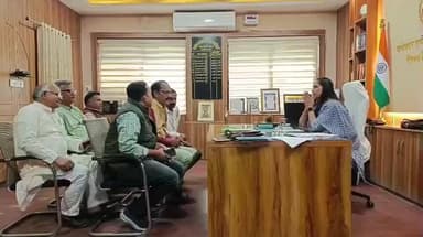 निवाड़ी: मध्यप्रदेश श्रमजीवी पत्रकार संघ ने मुख्यमंत्री के नाम कलेक्टर को ज्ञापन सौंपा