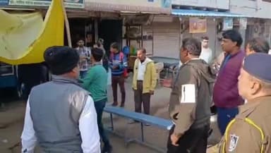 सागर नगर: निगमायुक्त ने शास्त्री वार्ड व भाग्योदय रोड का निरीक्षण किया, गंदगी मिलने पर होटल संचालक पर ₹10 हजार का जुर्माना