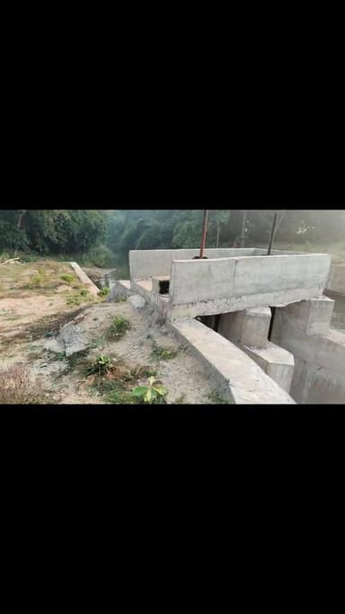 ଚାଷୀଙ୍କ କାମରେ ଆସୁନି ତାଳପଦର୍ ଖବସାବୁଢ଼ା ନାଳ ରେ ହୋଇଥିବା ଚେକଡେମ୍ l ନିମ୍ନ ମାନର କାମକୁ ନେଇ ଉଠିଲା ପ୍ରଶ୍ନ l ସରକାରି କଳର ନିଷ୍କ୍ରିୟତ...