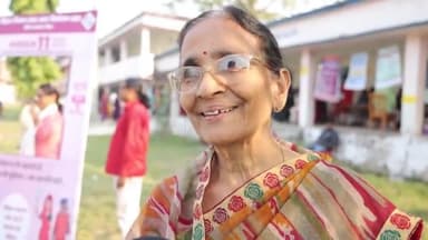 लोकतंत्र का त्योहार।
बिहार विधानसभा चुनाव में अपना सुखद मतदान अनुभव साझा करते मतदाता #BiharElections