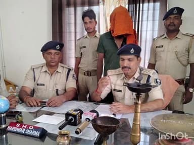 बेनीपुर: नवादा दुर्गा मंदिर चोरी कांड का खुलासा, एक गिरफ्तार, गिरोह के सरगना की तलाश जारी