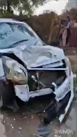 जसराना: थाना नारखी के बरतरा में वैगन आर चालक ने बाइक सवार दो युवकों को मारी टक्कर, भीड़ ने कार सवार को पीटा