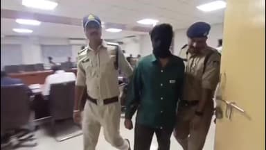 रतलाम नगर: शुभविहार कॉलोनी में हुई चोरी की घटना का पुलिस कंट्रोल रूम में एसपी ने प्रेस वार्ता कर किया खुलासा