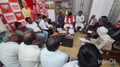 सिकंंदराबाद: सिकंदराबाद विधायक लक्ष्मी राज सिंह ने अपने आवास पर लोगों की जनसमस्याएं सुनीं, दिए दिशा निर्देश